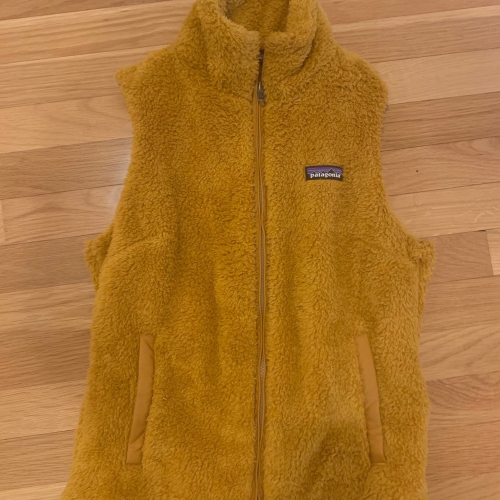 Women’s Patagonia Vest: size small